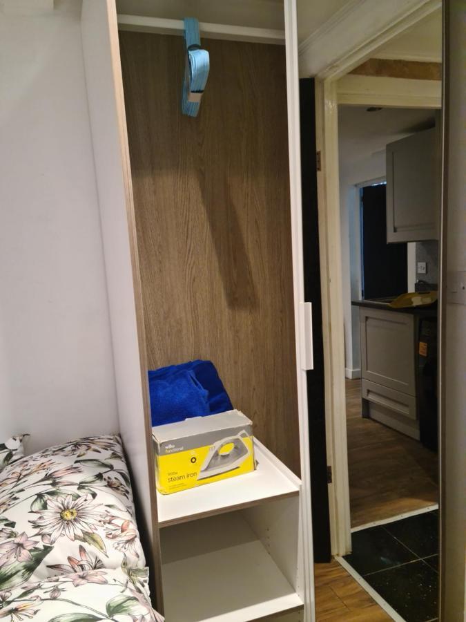 Exclusive Private One Bedroom Suite London Bagian luar foto