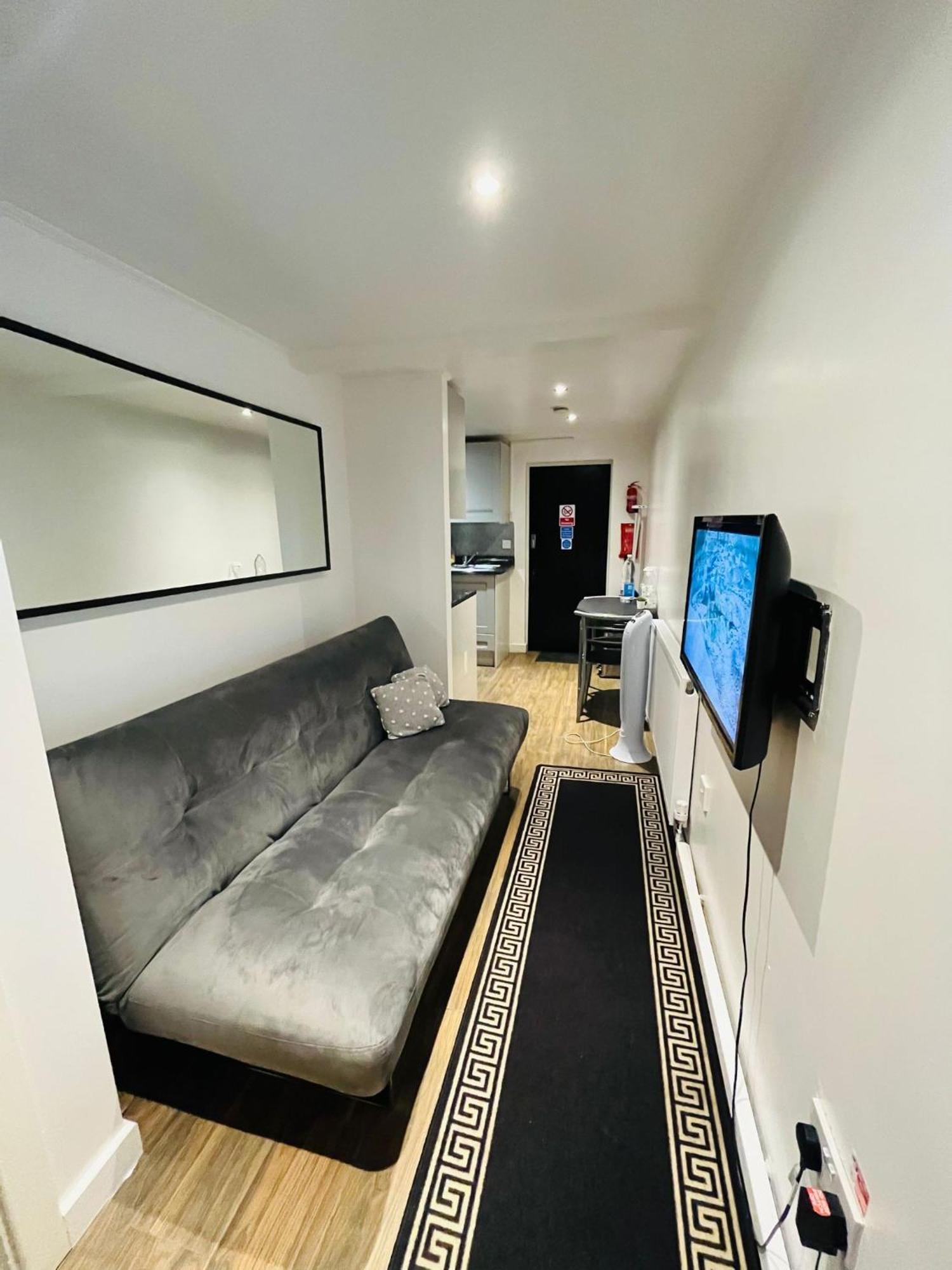 Exclusive Private One Bedroom Suite London Bagian luar foto